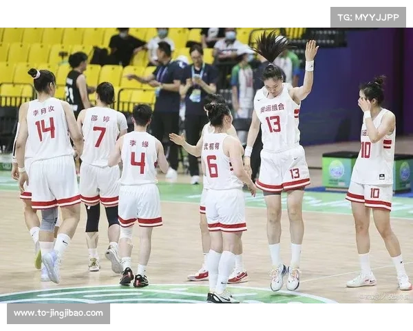 宫鲁鸣重掌中国女篮帅印 新周期首秀备受关注 宫鲁鸣重掌中国女篮帅印 新周期首秀备受关注