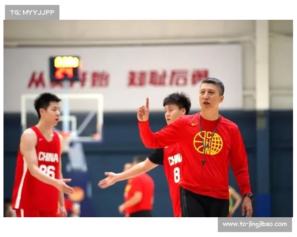 中国男篮亚洲杯集训名单公布 周琦领衔00后球员超四成 中国男篮亚洲杯集训名单公布 周琦领衔00后球员超四成